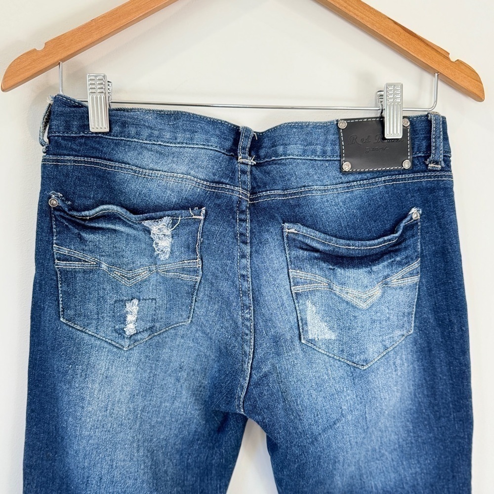 Red Rivet Ripped Blue Cropped Jeans (7) - Picture 4 of 7